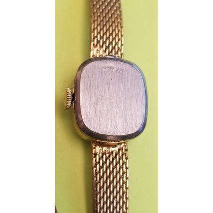 Vintage Women's 1950's/1960's Dunhaven 17 jewels Wrist Watch - FOR PARTS