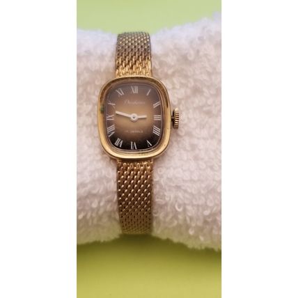 Vintage Women's 1950's/1960's Dunhaven 17 jewels Wrist Watch - FOR PARTS