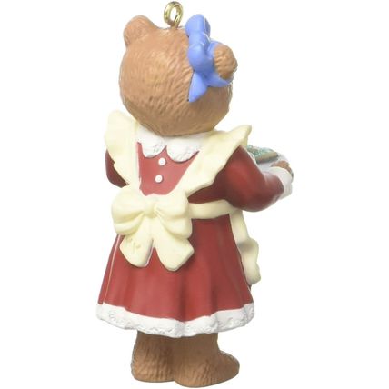 Hallmark Keepsake Ornament Mom 1998