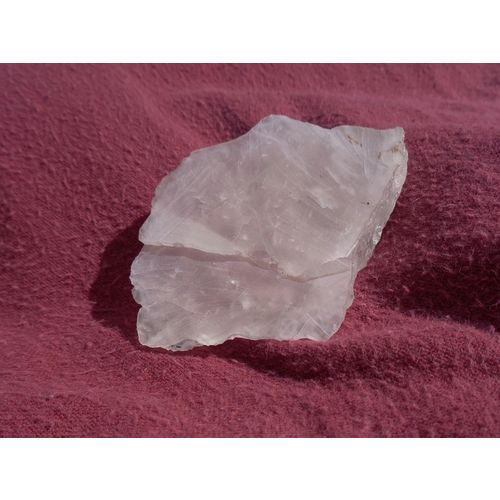 G Rose Quartz Raw Crystal Gemstone 2.75 Metaphysical Meditation Energy