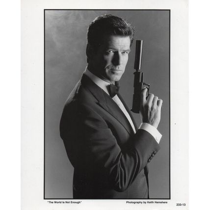 PHOTOGRAPH - JAMES BOND: THE WORLD IS NOT ENOUGH