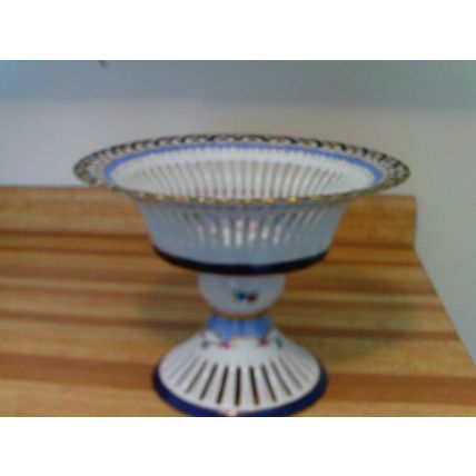 Dresden Compote pierced sides floral pattern light blue and white