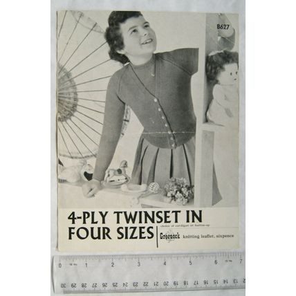 Vintage: Hayfield 627 twinset, 4 ply