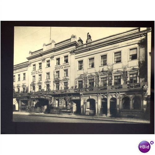 Hampshire SOUTHAMPTON Royal Hotel (1910) Postcard by Southampton Museums (SM12)