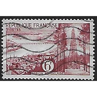 Mi 1064: 6 Fr. red-purple Definitive Stamp: Landscapes: View of Bordeaux.