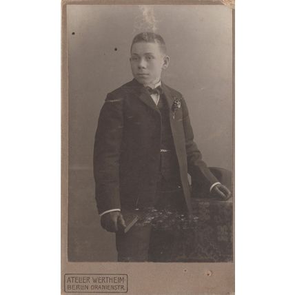 Berlin German Man Suit Fashion CDV Victorian Cabinet Photo Card