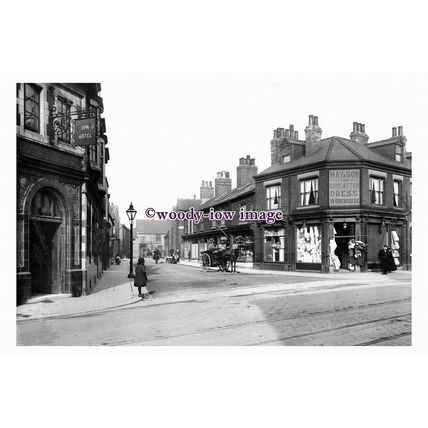 pu2921 - Doncaster - The May & Son Corner Shop in West Street - print 6x4