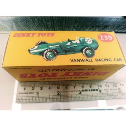 Dinky No239 Vanwall Racing Car - Replica / Repro Box
