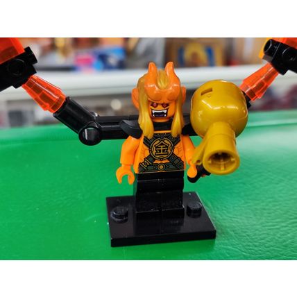 Lego Minifigure Gold Horn Demon (Jin) 80015 Monkie Kid Minifigure