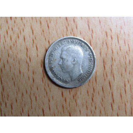 Australia 1943 3d Threepence Coin
