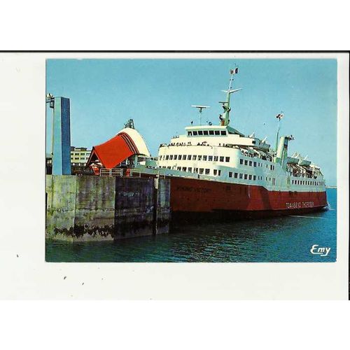 Townsend Thoresen MV VIKING VICTORY Postcard by Le Goubey (10158)