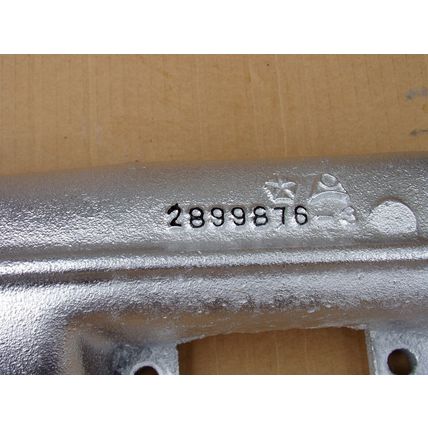 1970 71 72 Chrysler C Body Exhaust Manifold 2899876 OEM RH 383 400 440