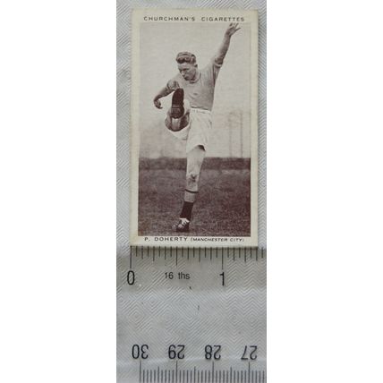 1938 Churchmans Association Footballers No. 12 P. Doherty, Manchester City