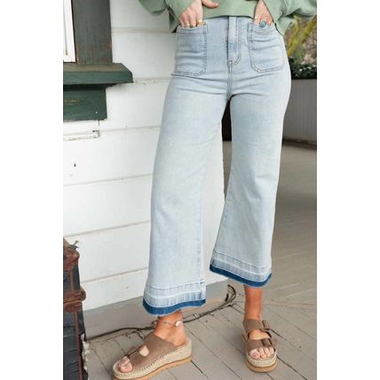 Beau Blue Acid Wash Contrast Edge Pocketed Cropped Jeans
