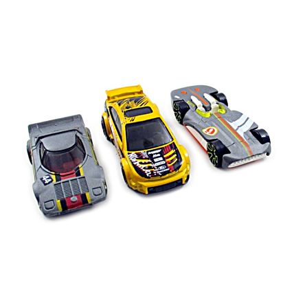 SET*3 DIECAST CAR MODELS, GM CHEVROLETOR/LANCIA/FORD HOTWHEELS 1:64, NEW