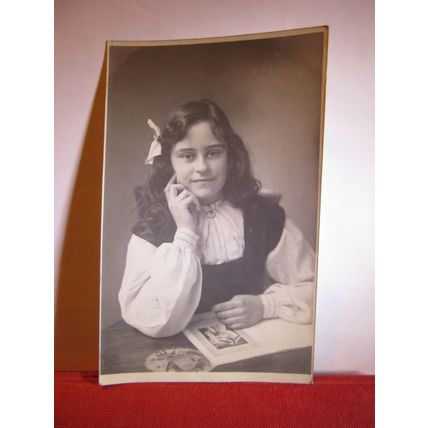 YOUNG GIRL WITH RIBBON IN HAIR antique portrait photograph postcard b =