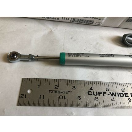 NEW GEFRAN PZ-34-A-175 RECTILINEAR DISPLACEMENT TRANSDUCER,SE