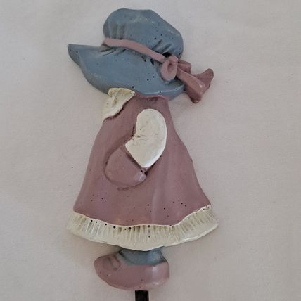 Country Straw Hat BOY & GIRL WALL HOOK Pilgrim Amish Farmer Coat Towel Hanger