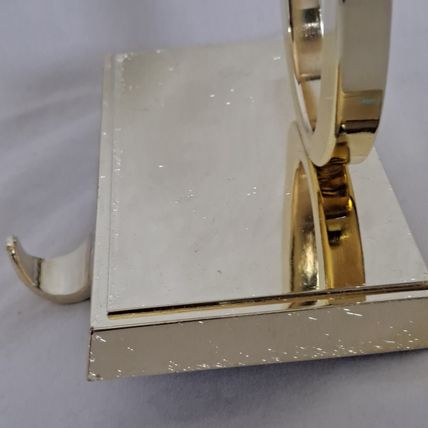 Metal GOLD Colored Letter O Christmas STOCKING HANGER Holder Mantel Hook Holiday