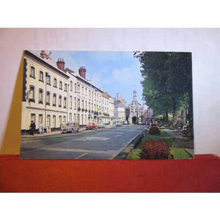 WEST STREET AND CITY CROSS, CHICHESTER, SUSSEX used vintage postcard 1963 pm =