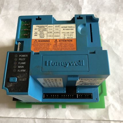 HONEYWELL R7140G 1000,R7140G1000 Burner Control (plastic Damaged But Works),BP