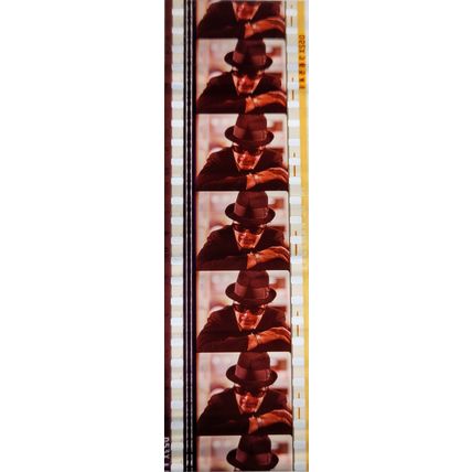 Pk DAU - A - MIX - B 037k. 1 STRIP OF 5 - 35MM FILM CELLS. (BB )