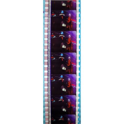 Pk DAU - A - MIX - c 057E. 1 STRIP OF 5 - 35MM FILM CELLS. ( LIS )