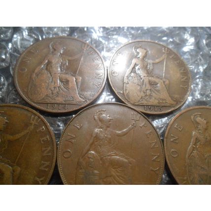 Bulk lot of George V pennies - 7 coins.
