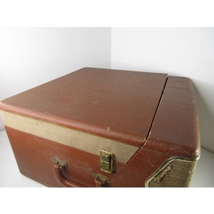 Antique RCA Victor SHP-13 Dual Amplifier Stero-Orthoponic Vinyl Record Player