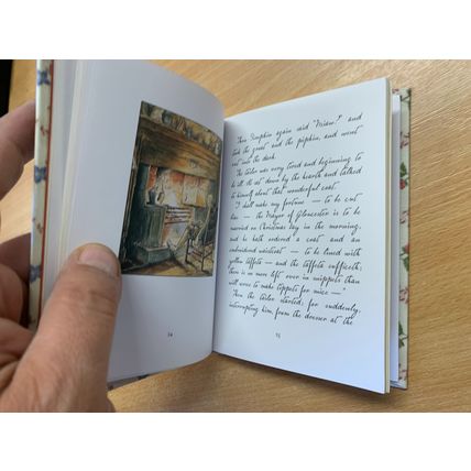 2013 *LIMITED EDITION 98 of 1000* BEATRIX POTTER TAILOR OF GLOUCESTER BOOK (P2)