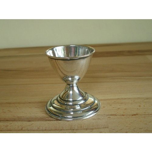 EPNS English Silver Plated Eggcup ( Egg Cup )