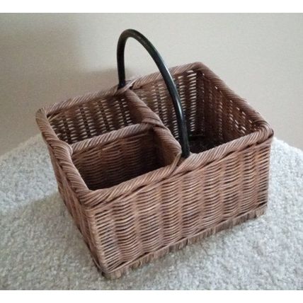 Wicker Utensil / Napkin Holder w/divided sections & metal handle