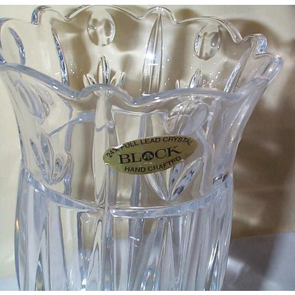Vintage Block Tulip 7 Inch Garden Vase - 24% Lead Crystal Hand Crafted - Poland