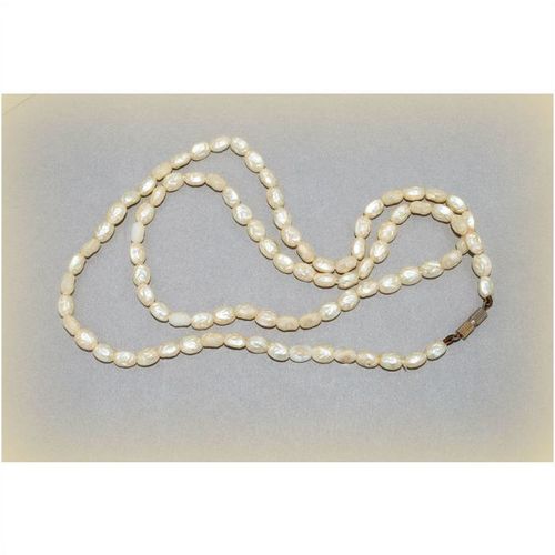 Pre Loved Pearl Style Beads Necklace Jewellery 1766