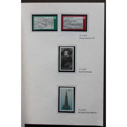DEUTSCHE BUNDESPOST ALBUM 1977 YEAR POSTAGE STAMPS Complete Unmounted Mint
