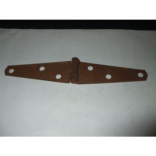 Rustic Antique 6" Metal Hinge