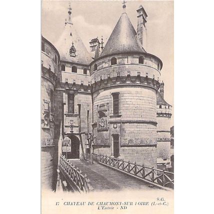 Chaumont Sur Loire Chateau L'Entree France Postcard unused VGC