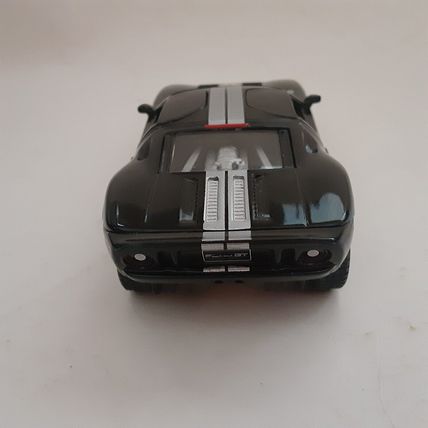 2006 Ford GT Kinsmart Pull Back with Opening Doors 1/36 Scale Works Great NICE