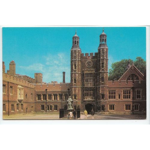 Eton College Windsor Berkshire Postcard 7124