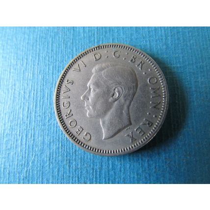 1947 GEORGE VI SCOTTISH SHIELD SHILLING FREE POST. (zzebid)