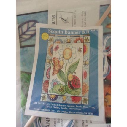Design Works Sequin Banner Kit 9515 Daisy Butterfly Ladybug