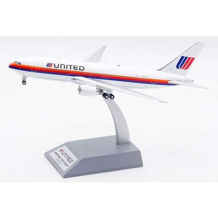 B767-200 UNITED SAUL BASS REG: N611UA WITH STAND- INFLIGHT 200 IF762UA0123 1/200