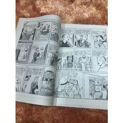 The Phantom Vintage Comics No 746 Collectable