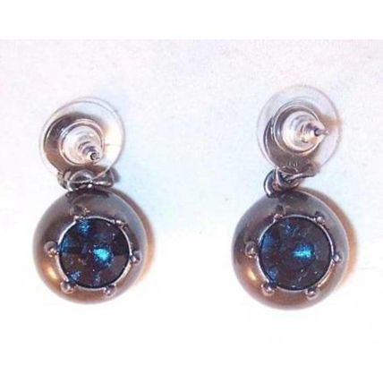 NEW Jewelmint Diving Belle Earrings in Gift Box, Nautical, Hematite
