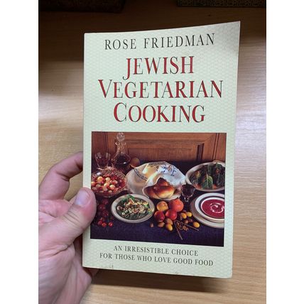 1994 JEWISH VEGETARIAN COOKING ROSE FRIEDMAN RECIPES VINTAGE PAPERBACK BOOK (P3)