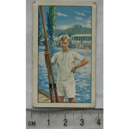 1934 Gallaher's Park Drive Champions No. 48 T. G. Askwith, rowing