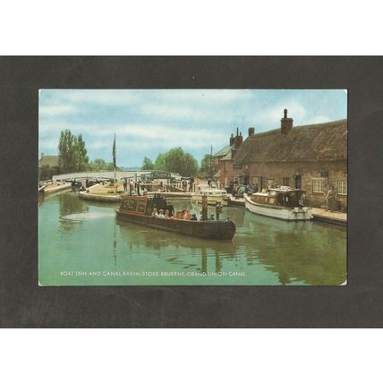 Postcard Northamptonshire Stoke Bruerne Grand Union Canal NarrowBoats