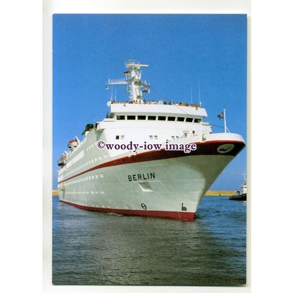 LN0295 - German Liner - Berlin - postcard