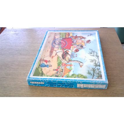 GOOSE - HAND-CUT Wooden Jig-Saw Puzzle (30 Piece - 1 MISSING ) Victory VINTAGE