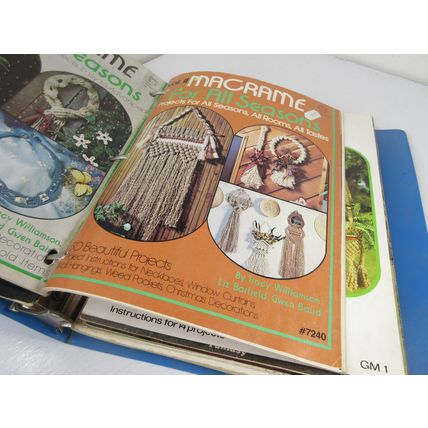 Binder LOT of 24 Macrame Craft Magazines Vintage Illumiating Pat Depke Animals